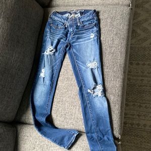 American Eagle - Ripped Jeans - Size 0